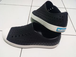 (Kategori: ) berada di . Dikirim oleh startercrew (ID iklan 1148437580, Gambar 1). Deskripsi: .