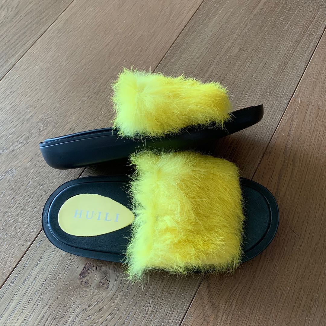 Furry yellow slides discount