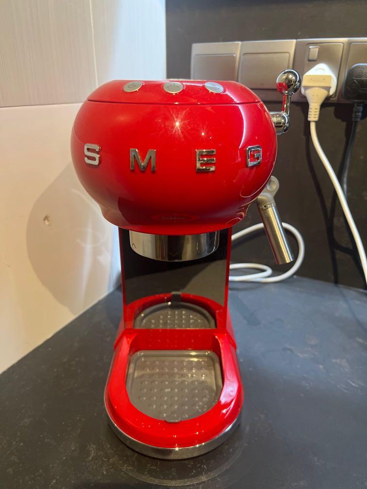 SMEG Red Espresso Machine, TV & Home Appliances, Kitchen Appliances