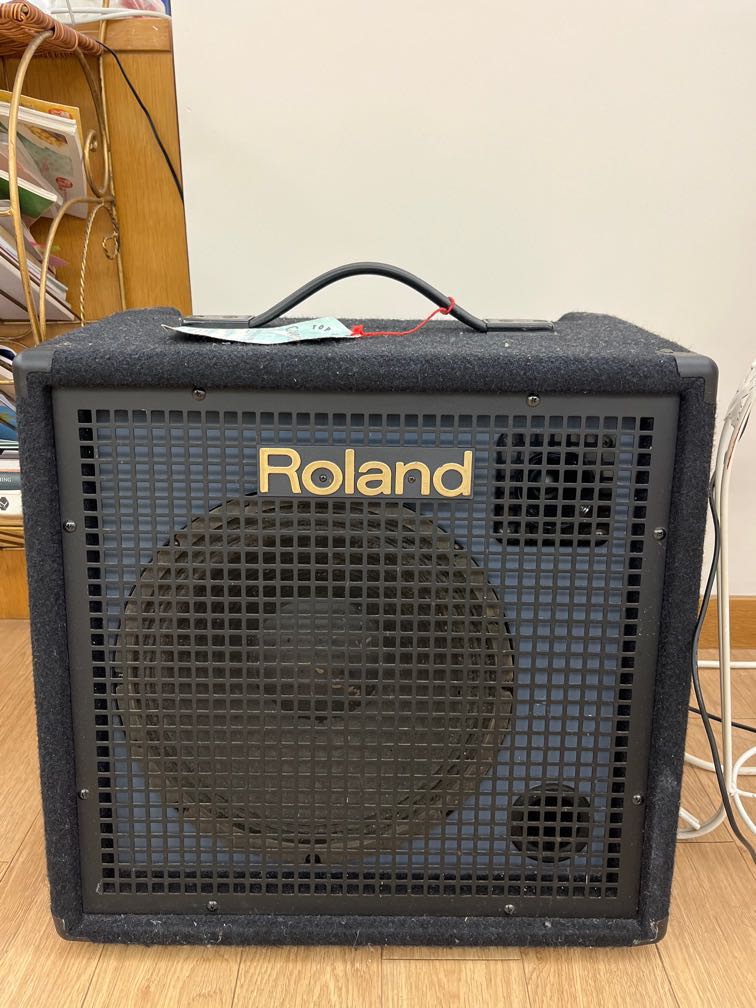Roland Stereo Mixing Keyboard Amplifier KC300, 興趣及遊戲, 音樂、樂器 & 配件, 樂器