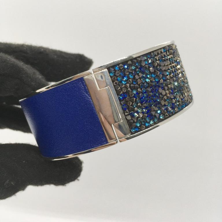 SWAROVSKI INTERVALLE BLUE BRACELET BANGLE 227004292 Luxury