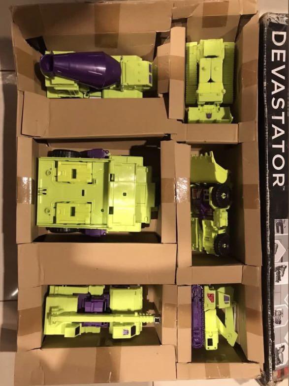 TRANSFORMERS COMBINER WARS DEVASTATOR aka CONSTRUCTICON HASBRO, Hobbies ...