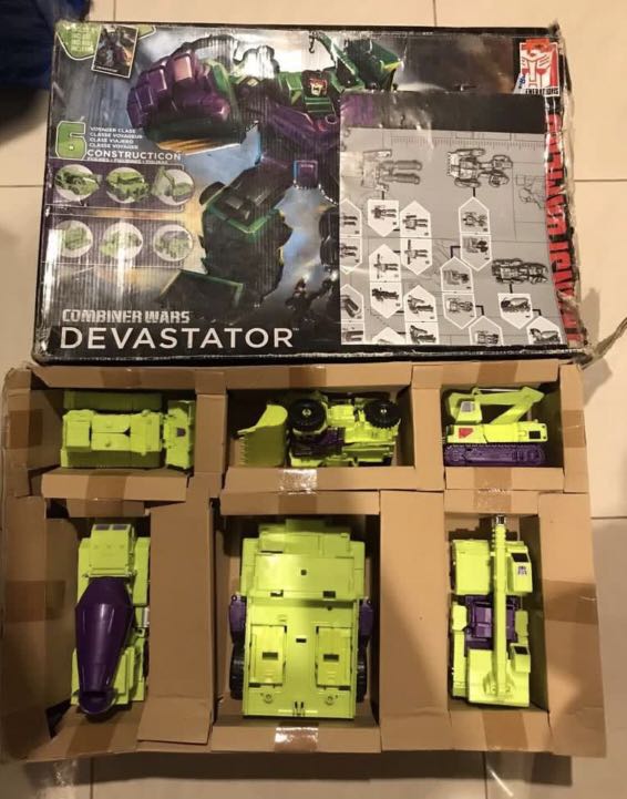 TRANSFORMERS COMBINER WARS DEVASTATOR aka CONSTRUCTICON HASBRO, Hobbies ...