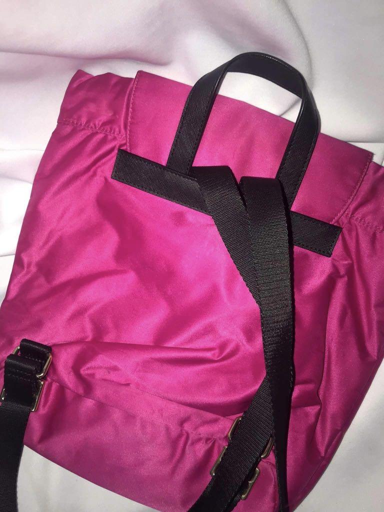 VICTORIA SECRET BACKPACK PRELOVED ORIGINAL (Category: Backpacks) located in Quezon City. Submitted by wavedra (Listing ID 1148603130, Image 3). Description: PRELOVED ORIGINAL/AUTHENTIC NO ISSUE.