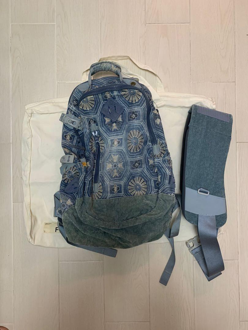 出售閒置品Visvim Canvas Flora backpack 20L Blue, 男裝, 袋, 背包