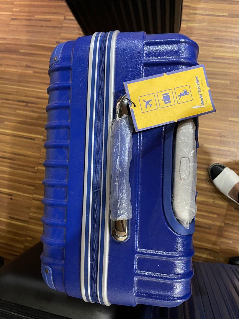 WORLD TRAVELLER LUGGAGE LARGE, Hobbies & Toys, Travel, Luggage on Carousell