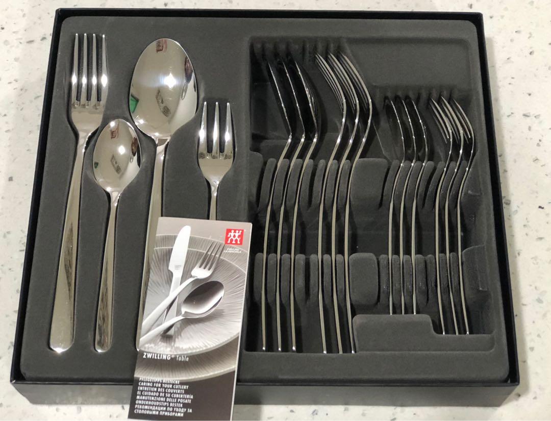 ZWILLING CUTLERY SET, Furniture & Home Living, Kitchenware & Tableware