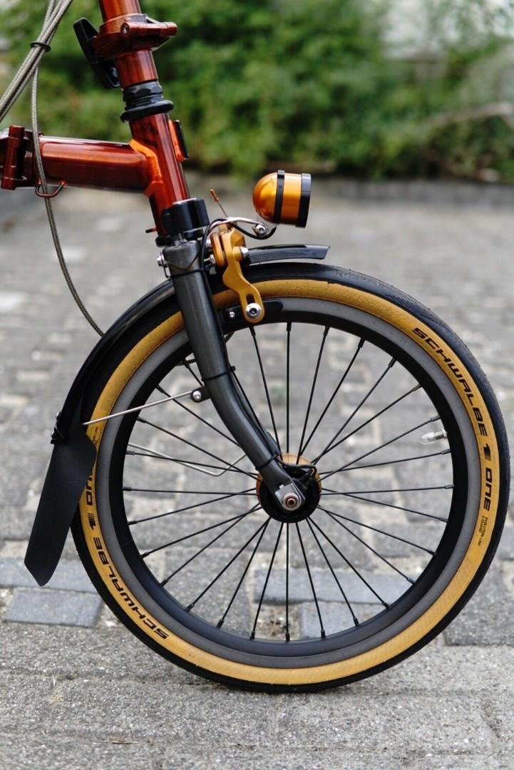 Brompton tan on sale wall tyres