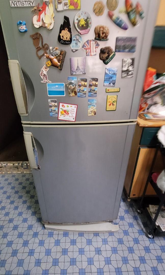 2nd hand fridge (200L), TV & Home Appliances, Kitchen Appliances, Refrigerators & Freezers on