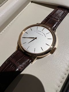 (Category: ) located in . Submitted by watchnerds (Listing ID 1148782321, Image 1). Description: .