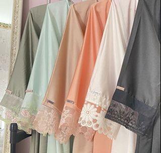 ABAYA SATIN IN CREAM ✨