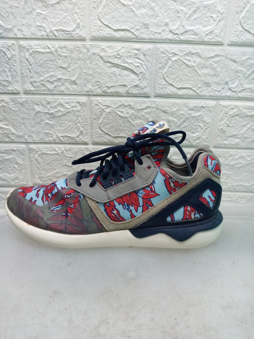 Adidas tubular sale camo leaf
