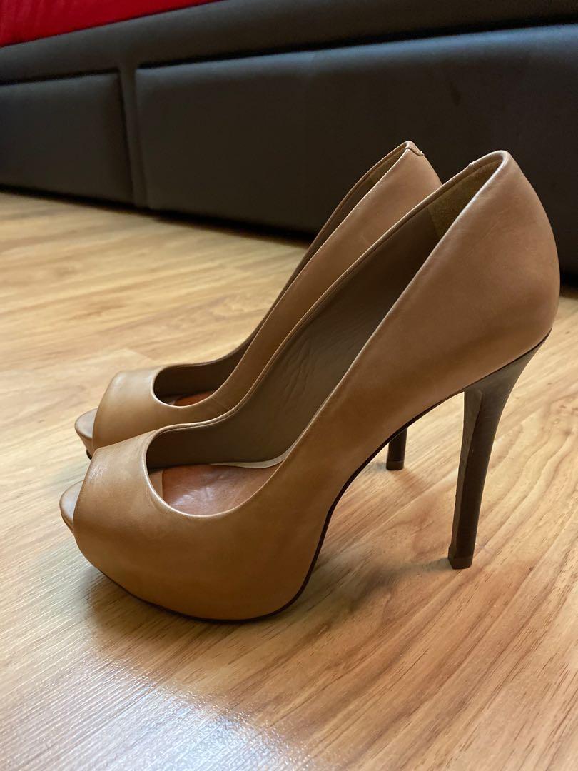 Aldo hotsell tan heels
