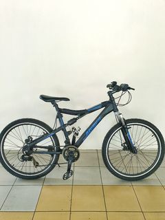 (Category: ) located in . Submitted by best2wheels (Listing ID 1148679827, Image 1). Description: .