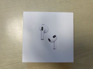 （分類：）位於 。 由 bergkamp0510 提交（商品編號 1148743133，圖片 1）。簡介： 。
