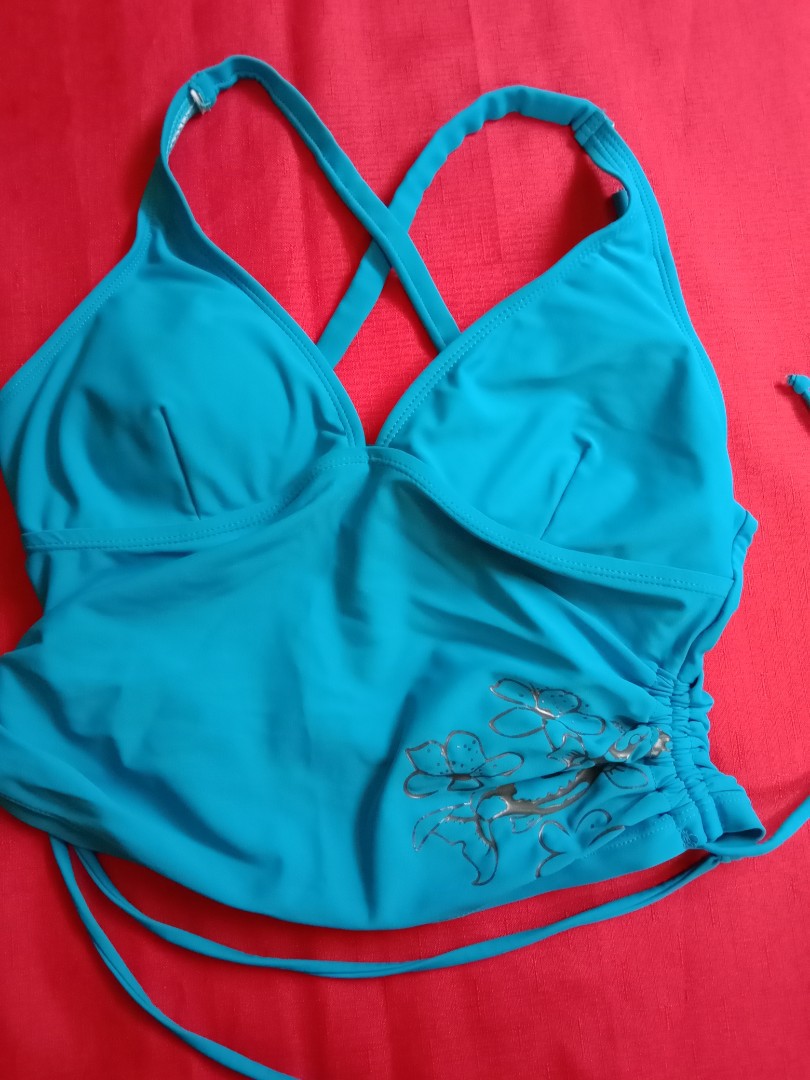 Aqua Swim Top, Women's Fashion, Swimwear, Bikinis & Swimsuits on Carousell