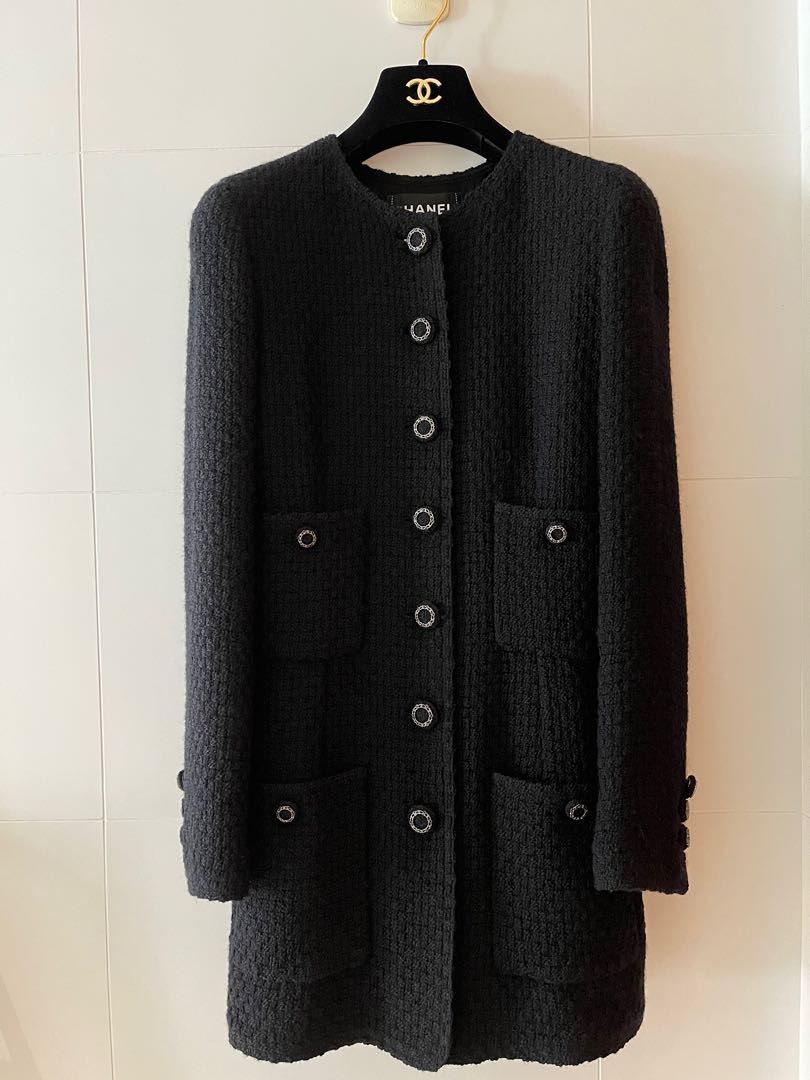 Thursday's Workwear Report: Tweed Jacket 