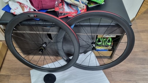 Cheap chinese sales carbon wheels