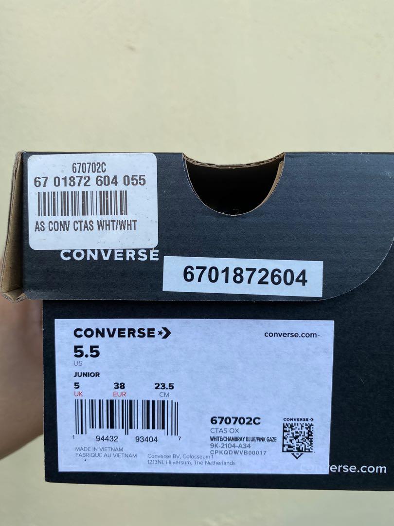 Converse Chuck Taylor All Star Low, Women's Fashion, Footwear, Sneakers on  Carousell