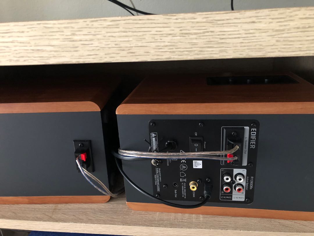 Edifier R1280DBS with Optical/Coaxial input/Sub output, Audio