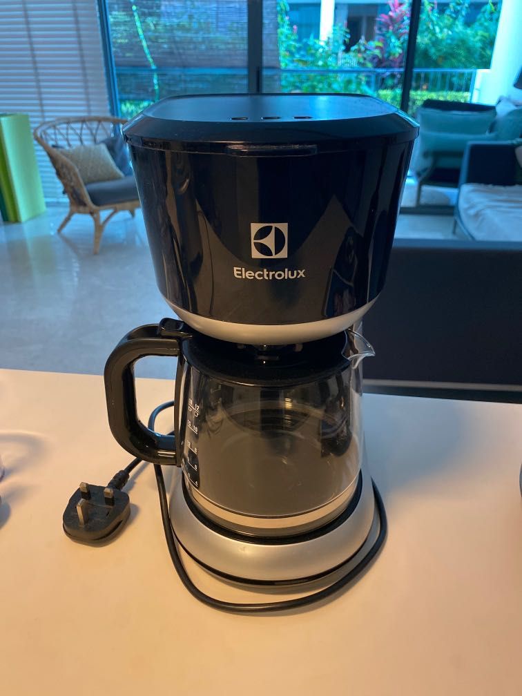 Electrolux coffee machine, TV & Home Appliances, Kitchen Appliances ...