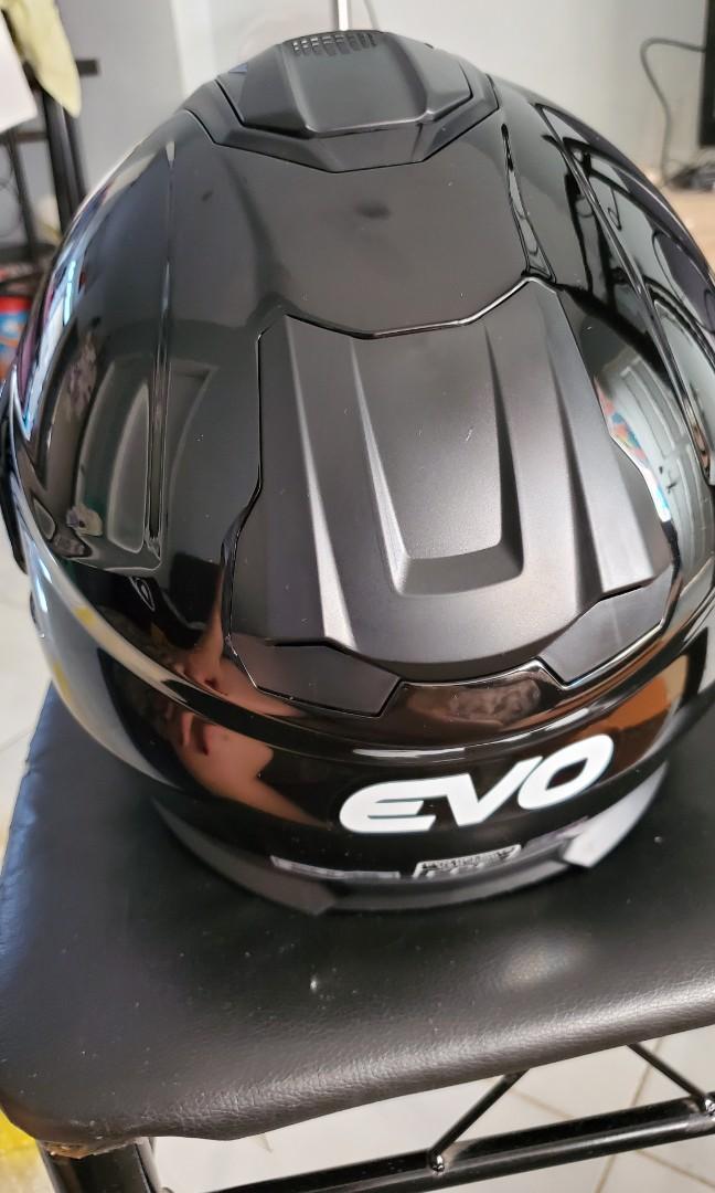 Evo Helmet [Medium], Motorbikes, Motorbike Parts & Accessories, Helmets