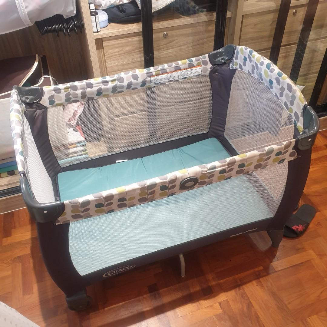 Fast deal ~ Graco cot, Babies & Kids, Baby Nursery & Kids Furniture ...