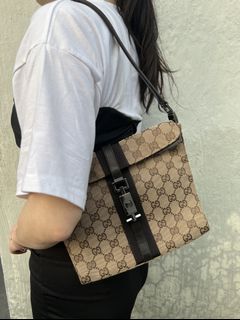 （分類：）位於 。 由 second_time. 提交（商品編號 1148753938，圖片 1）。簡介： 。
