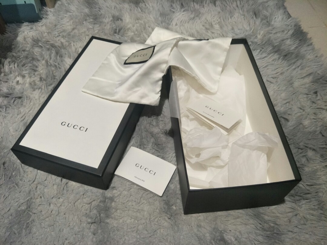 Gucci shoe box best sale and dust bag