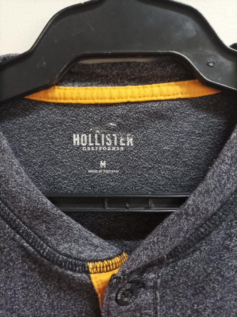Hollister shirt (Category: Tshirts & Polo Shirts ) located in Quezon City. Submitted by declutteringsalebyshai (Listing ID 1148653009, Image 3). Description: item color might change due to the camera settings, original color is on zoomed photo no return no exchange. please note that what you are buying is a pre-loved item..