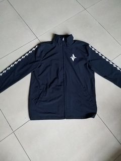 (Kategori: ) berada di . Dikirim oleh preppypapi (ID iklan 1148739019, Gambar 1). Deskripsi: .