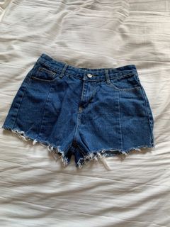 (Category: ) located in . Submitted by jxylixx (Listing ID 1148661234, Image 1). Description: .