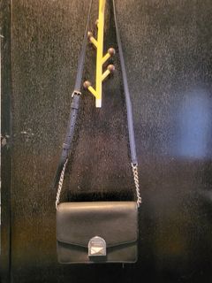 （分類：）位於 。 由 ngaungau4 提交（商品編號 1148737296，圖片 1）。簡介： 。