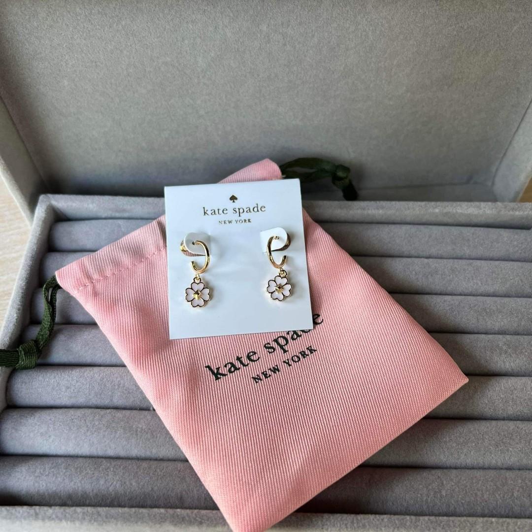 Kate spade discount white flower earrings