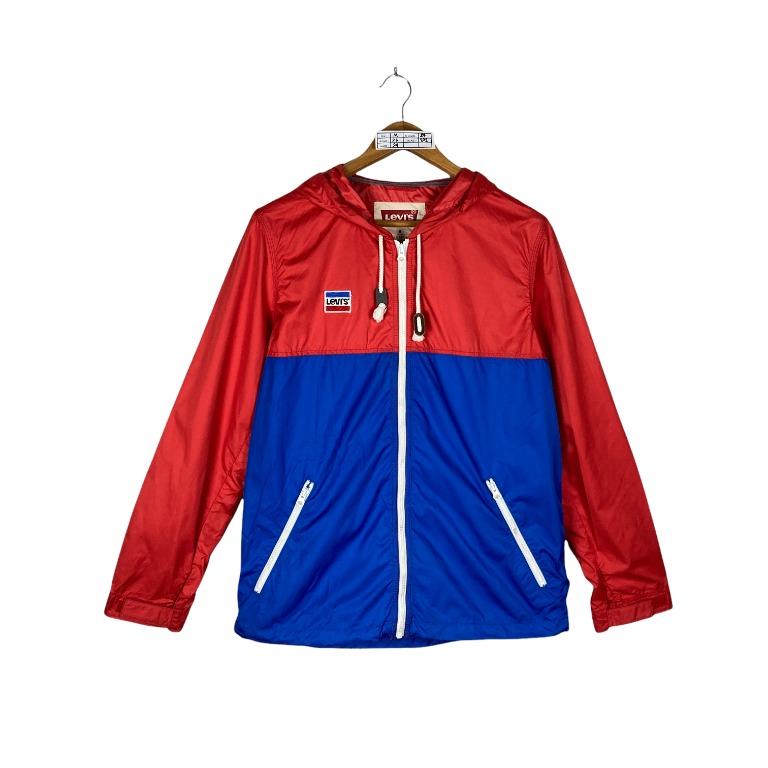 Windbreaker levis top