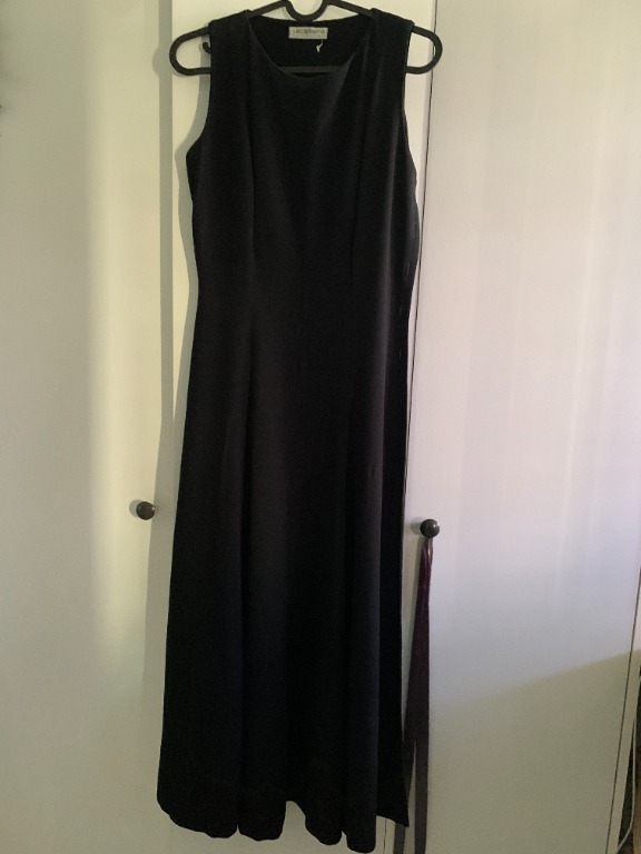 Liz claiborne black dress top