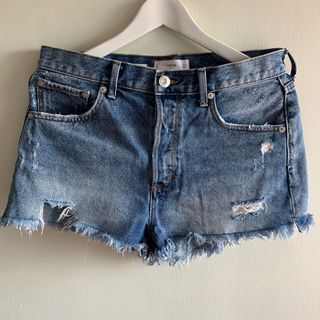 (Category: ) located in . Submitted by samochi (Listing ID 1148693282, Image 1). Description: .