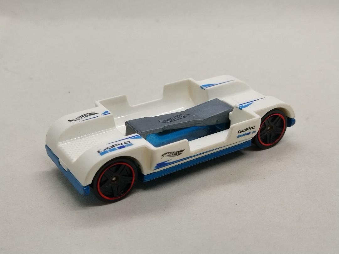 Mattel Hotwheels Zoom In GoPro White ver. Hobbies Toys
