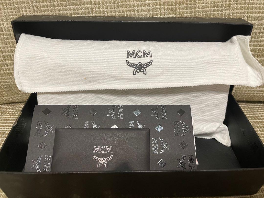 MCM flap wallet two fold