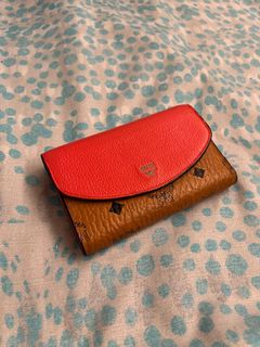 (Category: ) located in . Submitted by fxrhpreloved (Listing ID 1148734699, Image 1). Description: .