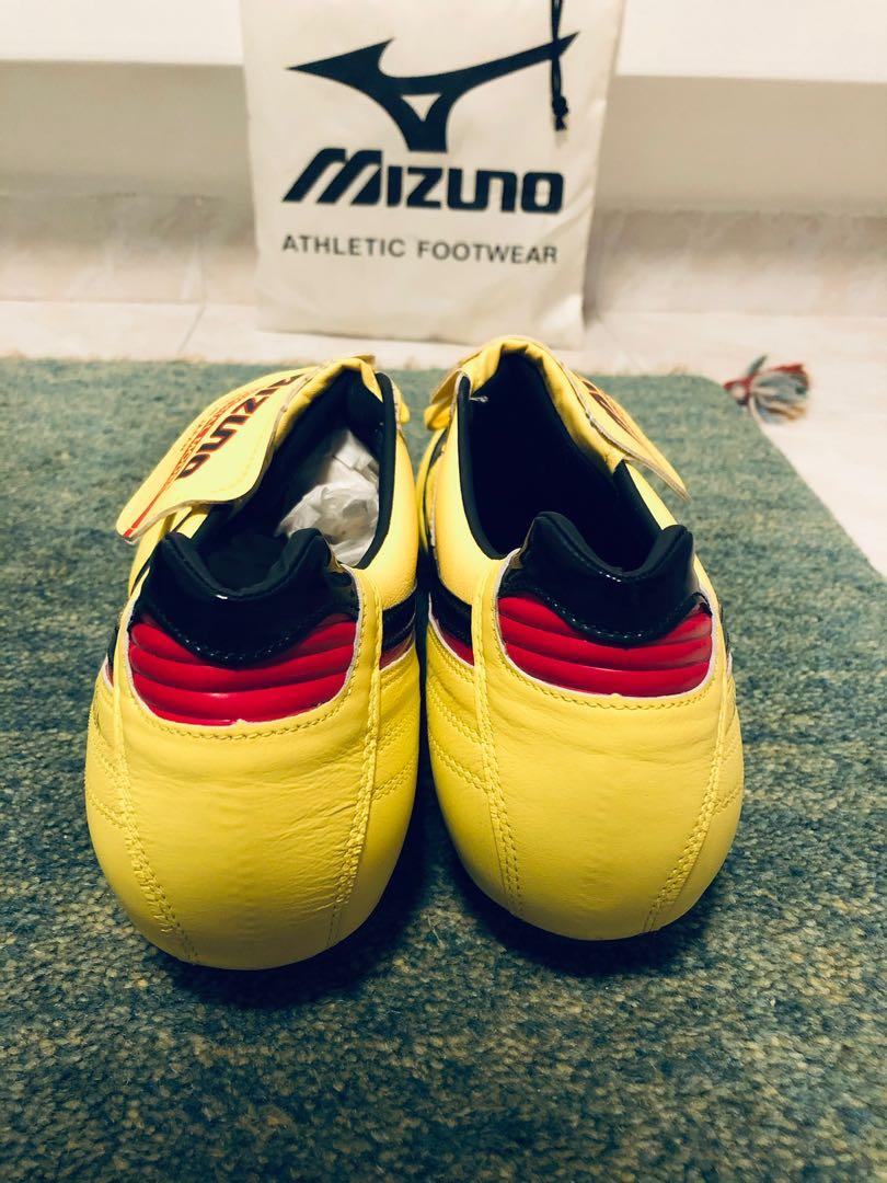 mizuno morelia professional model