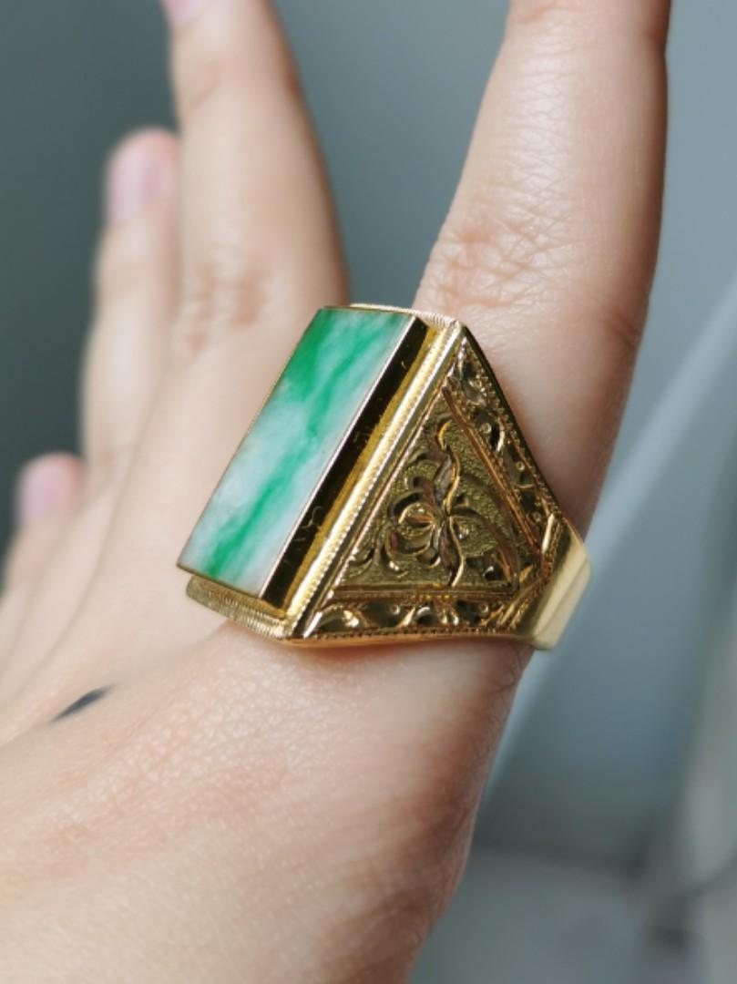 Square jade ring hotsell