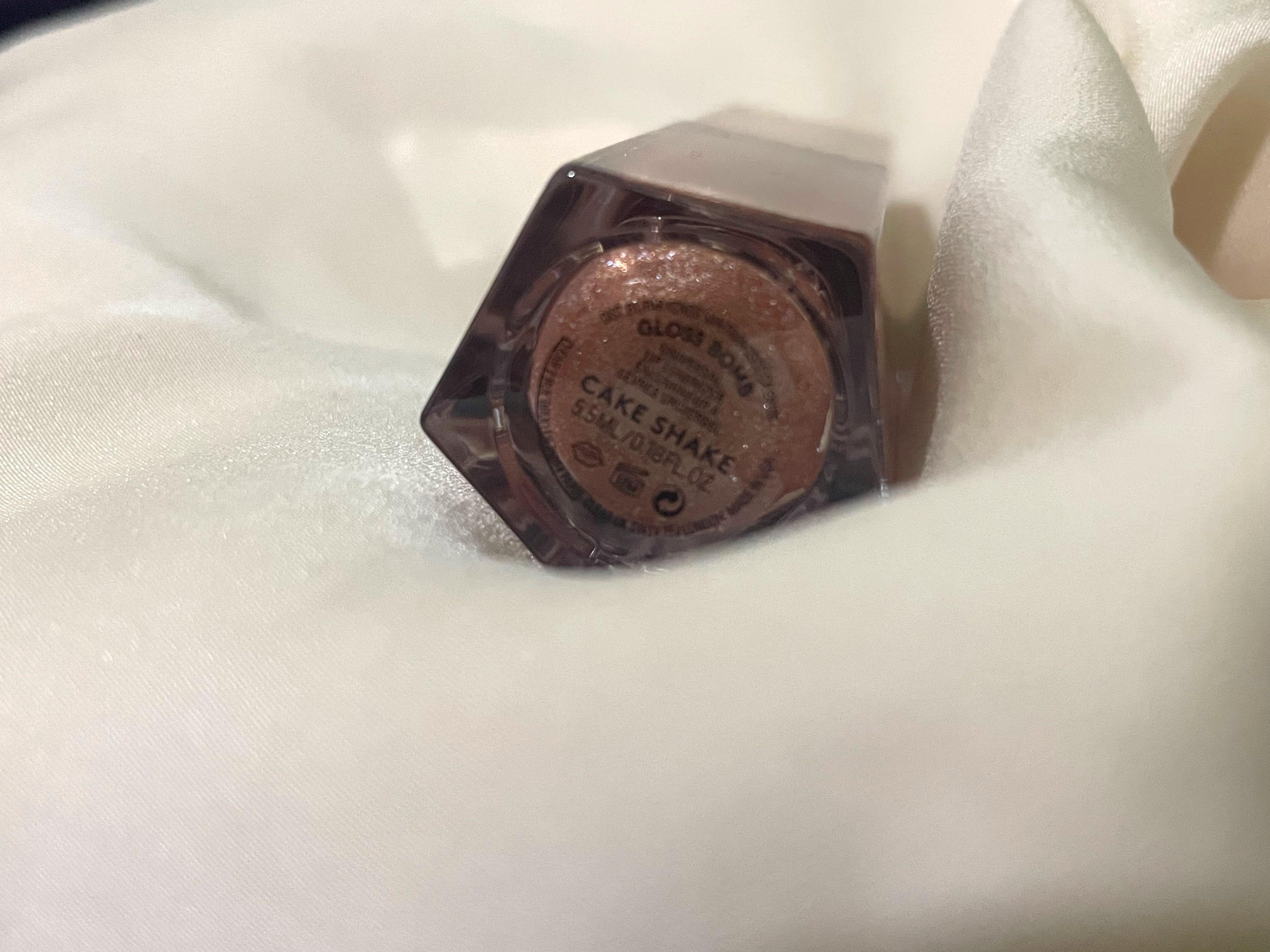*New* Fenty Beauty Gloss Bomb Cake Shake, Beauty & Personal Care, Face