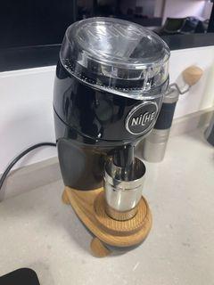 Niche Zero (Black with UK plug)