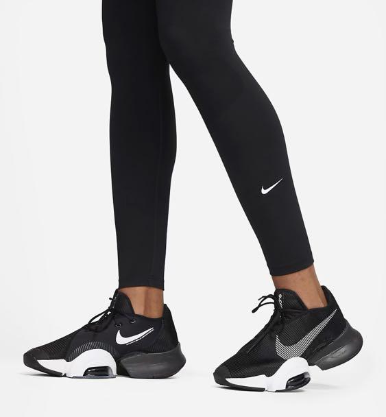 Nike One Tight Fit Leggings Medium, Men's Fashion, Activewear on Carousell