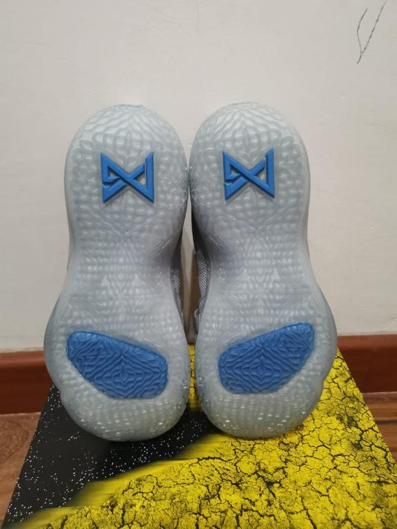 Pg 13 playstation 2.5 top