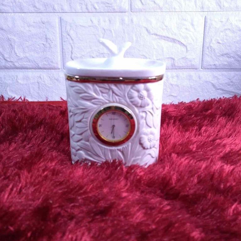 nippon menard interior clock, Furniture & Home Living, Home Decor