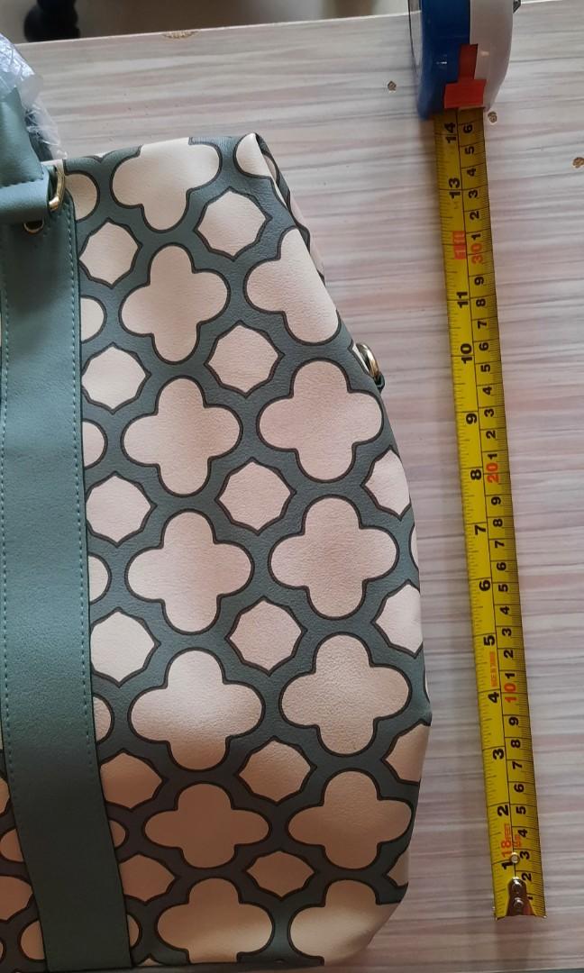 Oriflame Weekender bag