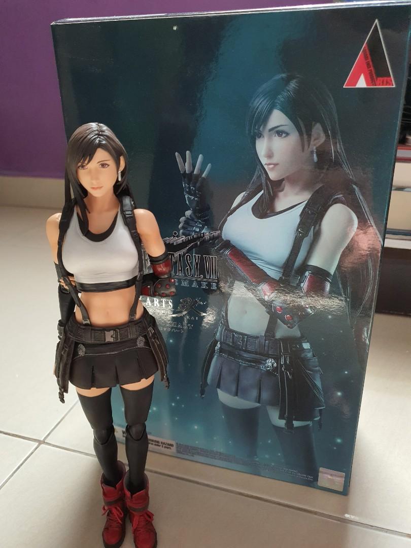 Square Enix Final Fantasy VII Remake Play Arts Kai Tifa