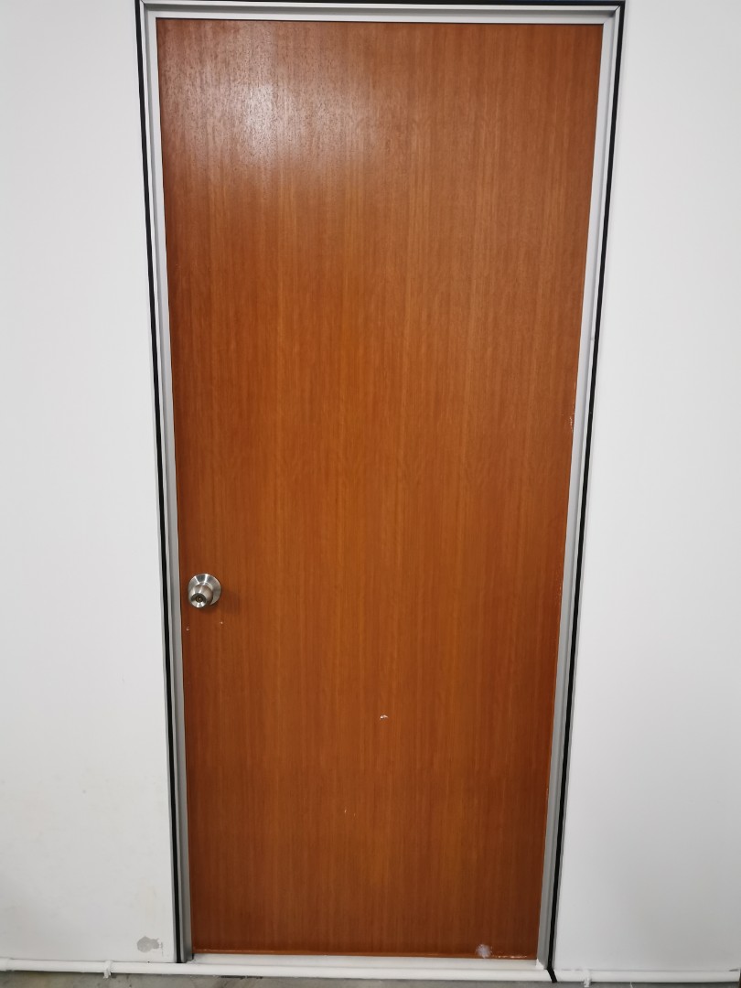Plywood Door Standard Size (854mm X 2100mm) Free Doorlock set with